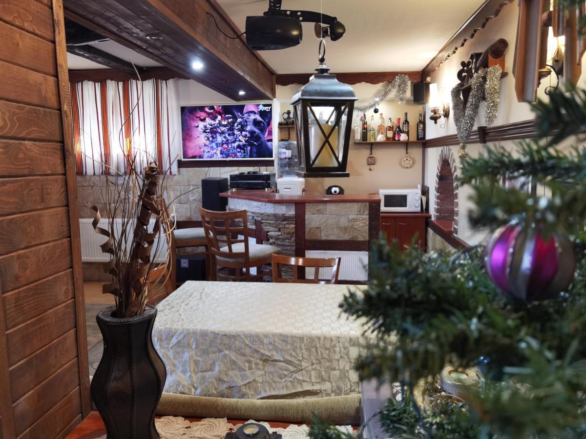 Mira Guest House Dobrinishte Bagian luar foto