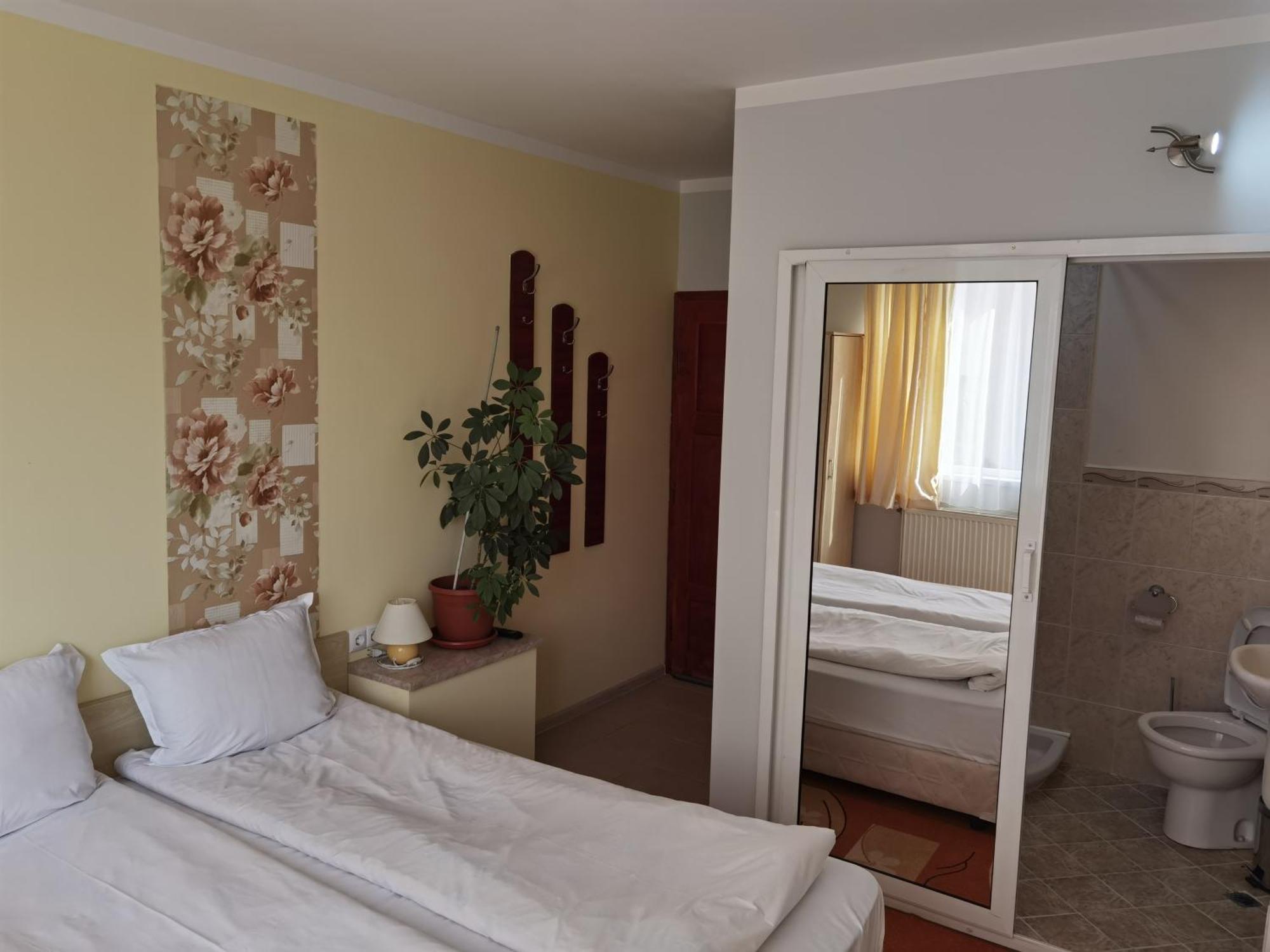Mira Guest House Dobrinishte Ruang foto